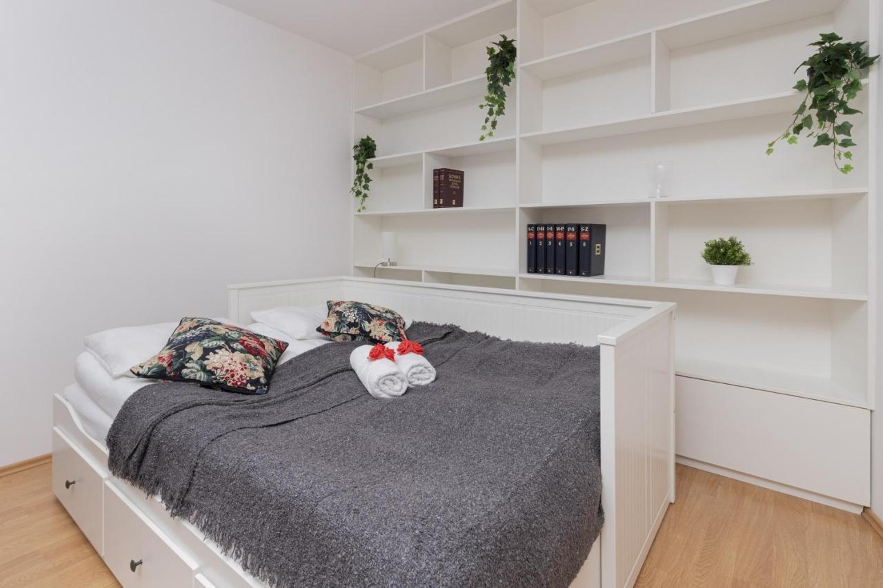 Warsaw Ursynow Modern Apartment By Noclegi Renters Екстериор снимка